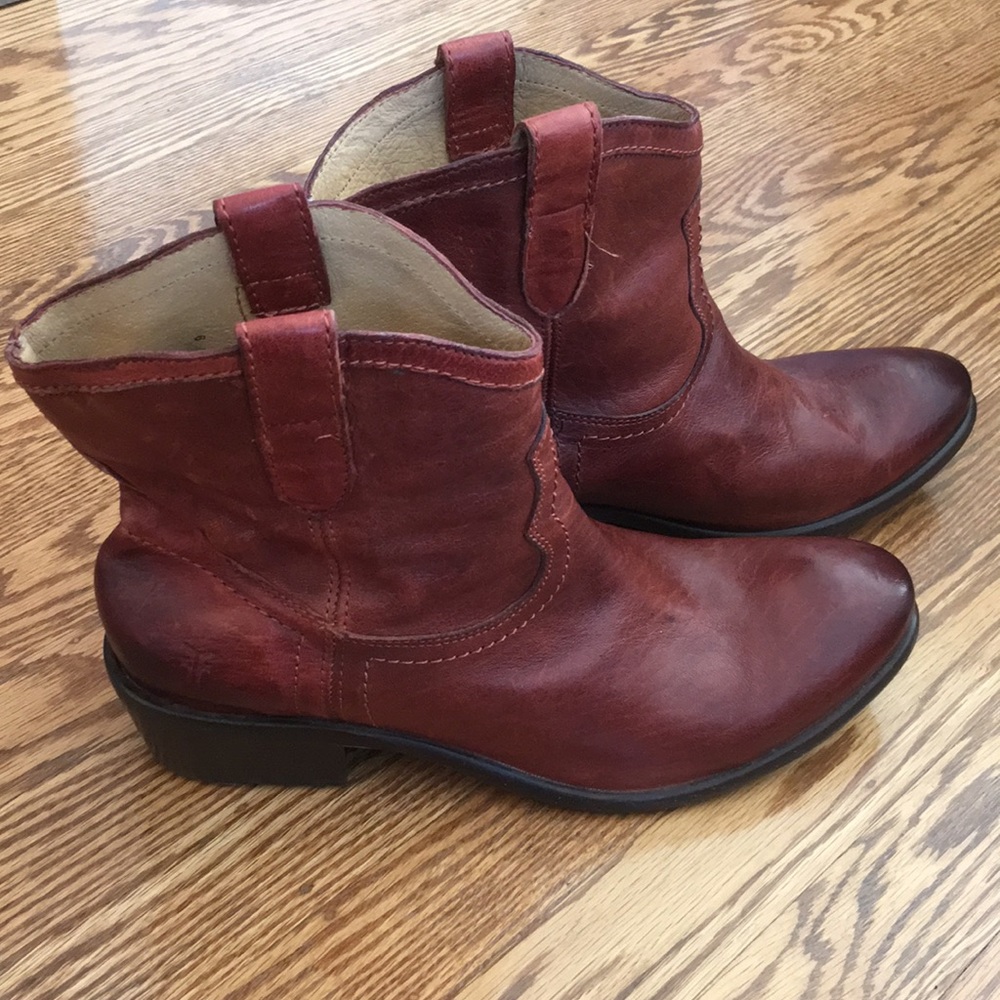 Frye mid boots worn once